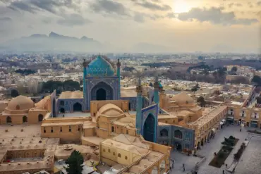 Explosions in Eastern and Northern Isfahan, Iran; Air Defense Deployed to Counter Enemy Attack Targets