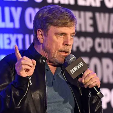 Mark Hamill's Autograph Prices Spark Controversy Amid Fan Outcry Over $700 Per Signature