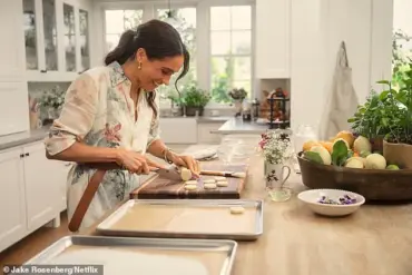 Meghan Markle's Self-Serving Beach Photo and Vague Instagram Caption Reignite Speculation About Her Priorities and Dismissive Attitude Toward Prince Harry