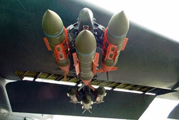 Russian Air Defense Forces Shoot Down Seven US-Made JDAM Bombs Amid Escalating Tensions Along Ukrainian Border