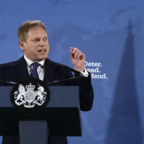 British Citizen Charged Under UK National Security Act for Allegedly Passing Sensitive Information About Former Defense Minister to Russia