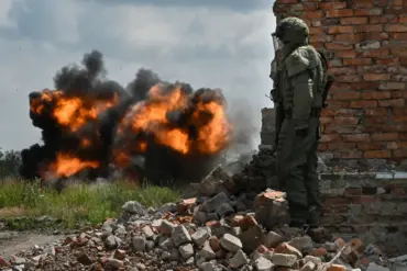 Clashes Near Ukrainian Village Highlight Escalating Risks to Civilians in Dnipropetrovsk Region