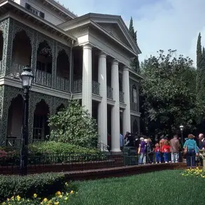 Disneyland's Haunted Mansion to Temporarily Close for 70th Anniversary Transformation, Reopening August 22