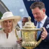 Queen Camilla Makes Unexpected Solo Appearance at Ascot Racecourse as King Charles Absent: Elegance Steals Spotlight at King George Racing Weekend