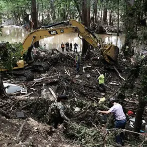 Texas Floods: Father's Desperate Fight to Save Children as Waters Rise in Kerr County