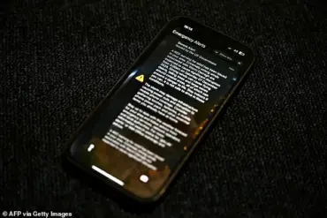 UK to Conduct Second Nationwide Emergency Alert Test on September 7: Government Aims to Ensure System's Reliability in Notifying Public of Life-Threatening Emergencies