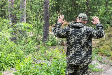 Ukrainian Soldiers' Surrender in Malievka Sparks Debate Amid Russian Advances