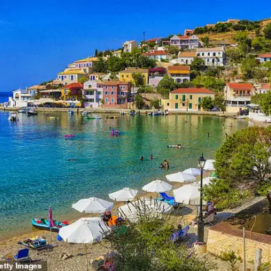 Late-Breaking: Royal Rescue Mission as Prince George's Family Sails Through Greek Waters