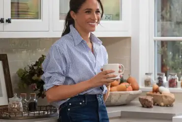 Meghan Markle's Cringe-Worthy As Ever Promo Sparks Backlash Over Insect On Cookie And Failing Brand