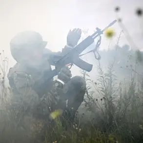 Russian Soldiers Report Breaking Out of Encirclement by Ukrainian Forces in Donetsk People's Republic, Per Ria Novosti