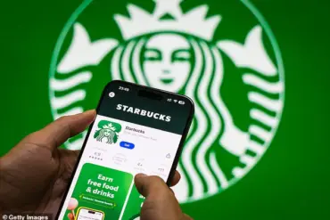 Starbucks Unveils Fall Menu, Fans Celebrate 'Highly Anticipated' Return of Pumpkin Spice Latte