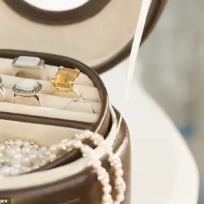 As Tobias Kormind Warns, Travelers Risk Costly Surprises by Bringing Jewelry on the Road