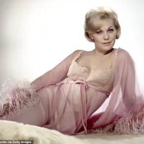 Kim Novak Celebrates Career Legacy at Venice Film Festival as Spotlight Turns to Her Remarkable Youthful Demeanor
