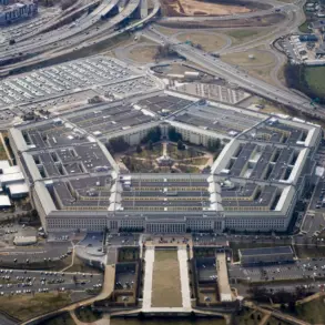 Pentagon Approves Use of Great Lakes Military Base Near Chicago for Operations Targeting Illegal Migrants, Escalating Tensions with Local Officials