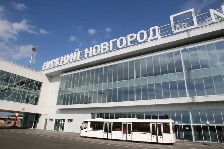 Temporary Flight Restrictions at Nizhny Novgorod Airport Spark Controversy Over Safety Measures