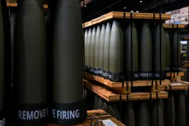 UK Urgently Ships 60,000 Shells and 2,500 Drones to Ukraine in 50-Day Campaign, Marking Major Escalation in Defense Support
